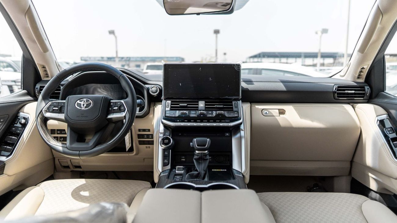 Toyota Land Cruiser 2025 Toyota Land Cruiser VX 4.0L AT Petrol (Black-Beige)