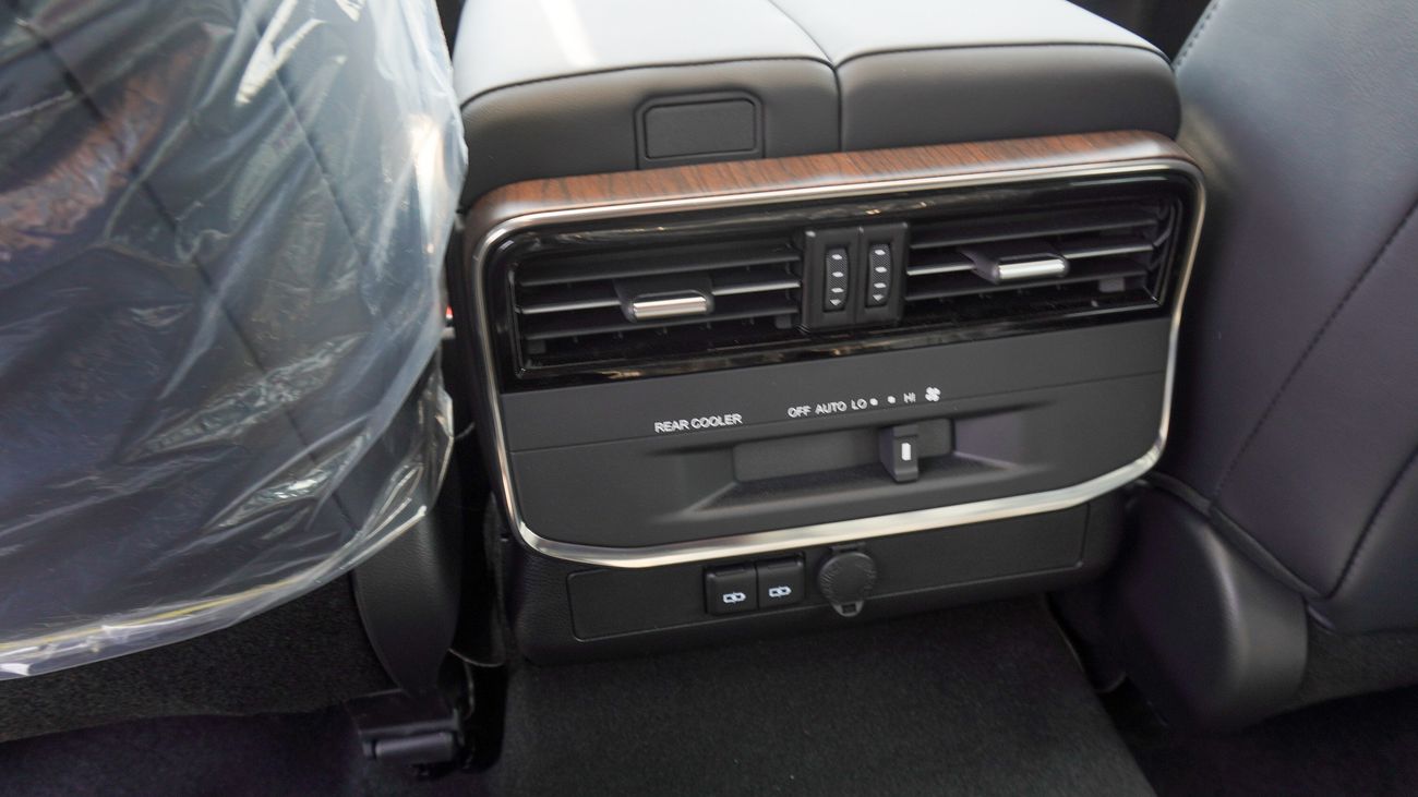 Toyota Land Cruiser GXR 4.0L V6