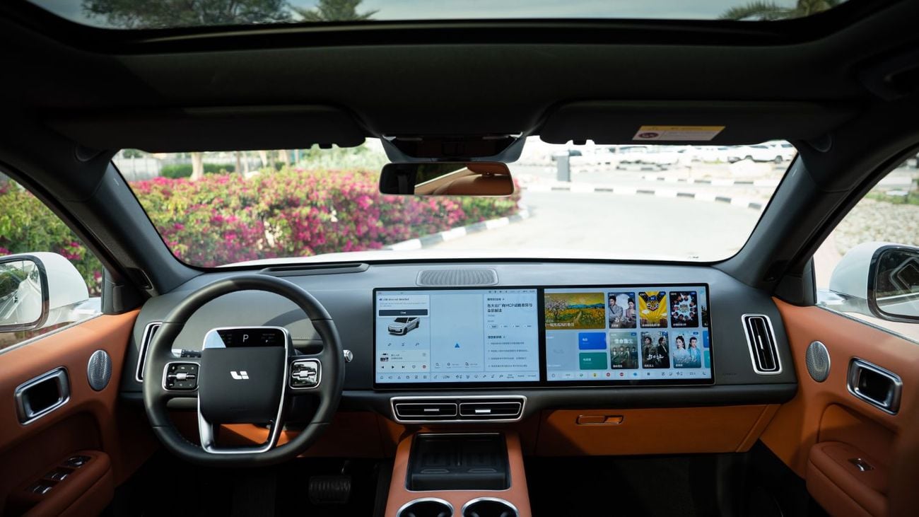 Li Auto L6 Max 1.5L - White Inside Orange | Export Only