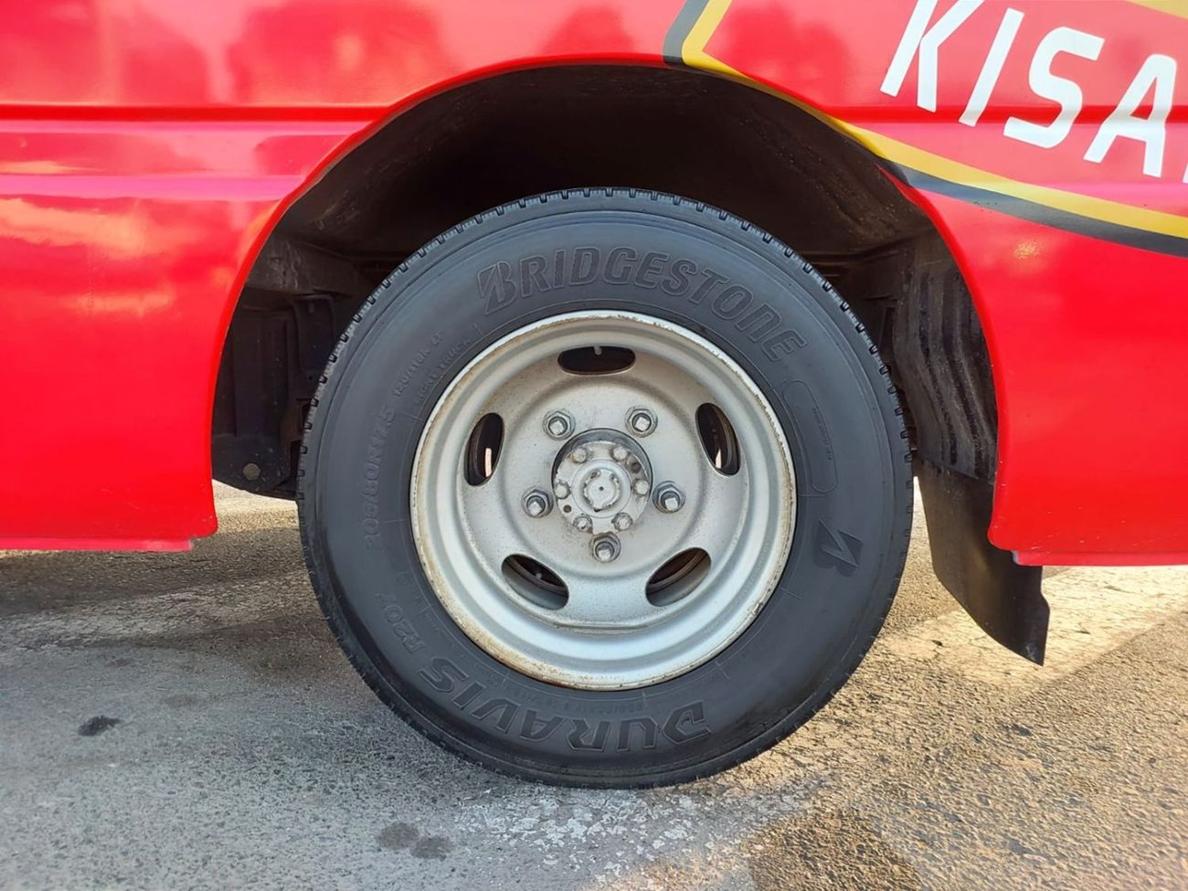 Nissan Civilian NISSAN CIVILIAN BUS RHD 1999 MODEL 4.1 L DIESEL AUTOMATIC(PM00816)