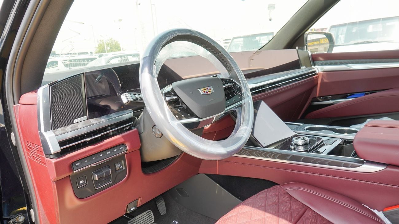 كاديلاك إسكالاد SPORT PLATINUM 6.2L V8