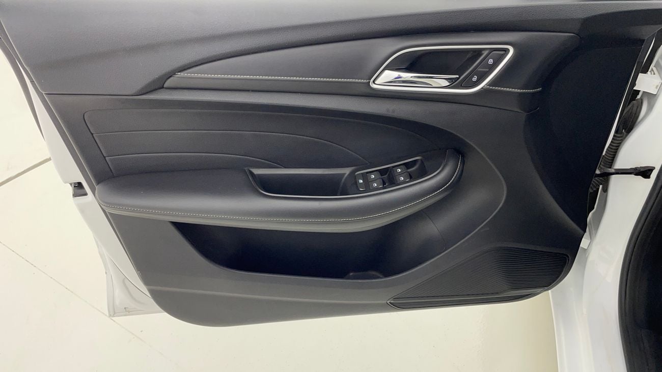 أم جي 5 STD 1.5 | بدون دفعة مقدمة | اختبار القيادة في المنزل