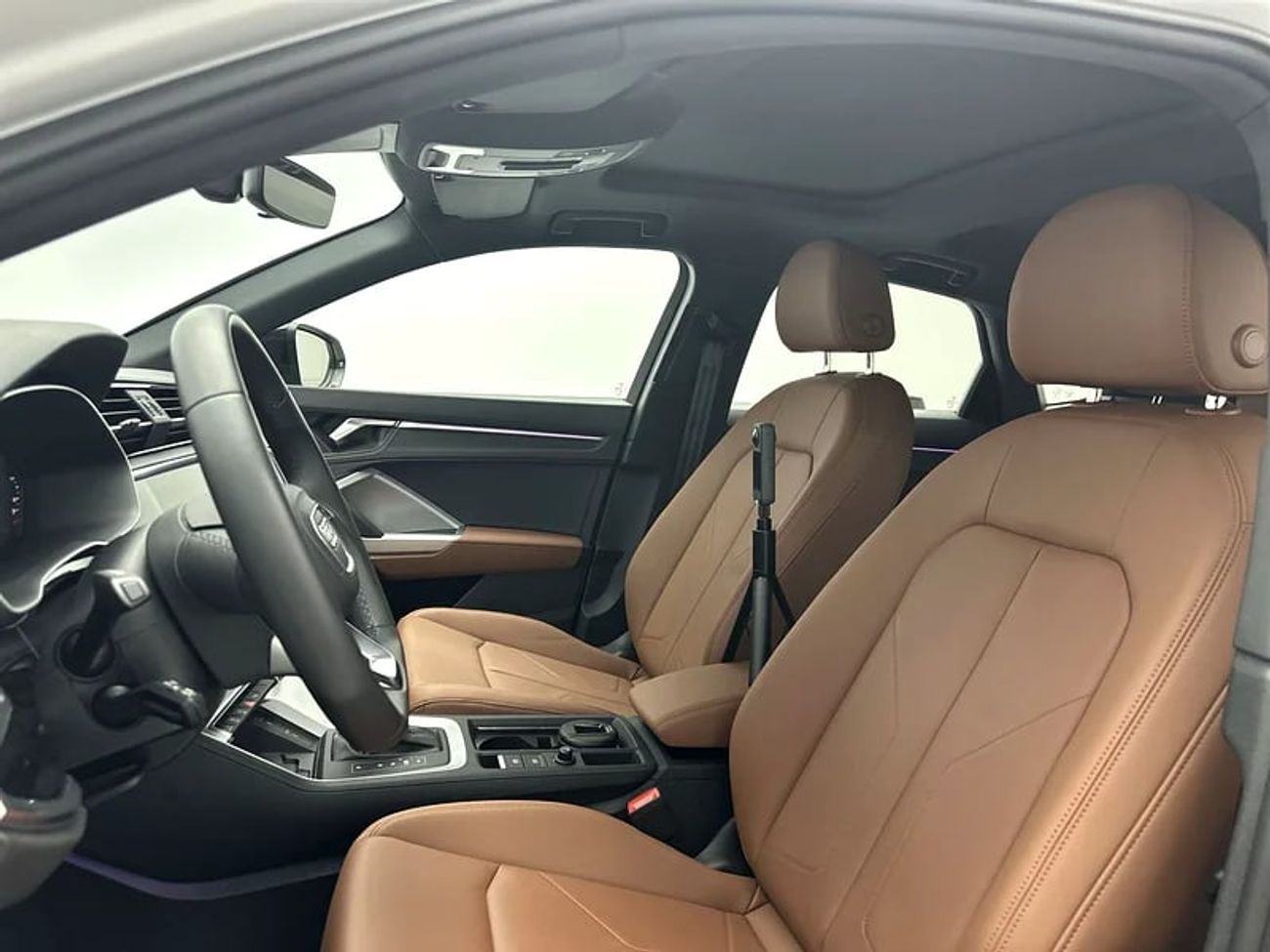 أودي Q3 Sportback 40 TFSI quat 180hp S line (Ref# 1172633)