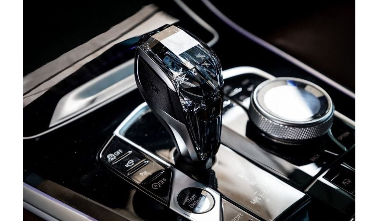 BMW X5 50i M Sport 4.4L BMW X5 xDrive50i M-Sport 2019 GCC under Warranty with Flexible Down-Payment.