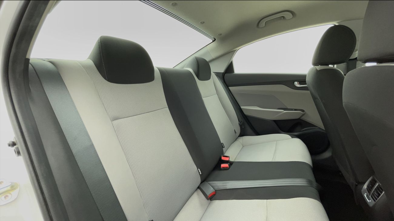 Hyundai Accent SMART 1.6 | Zero Down Payment | Home Test Drive