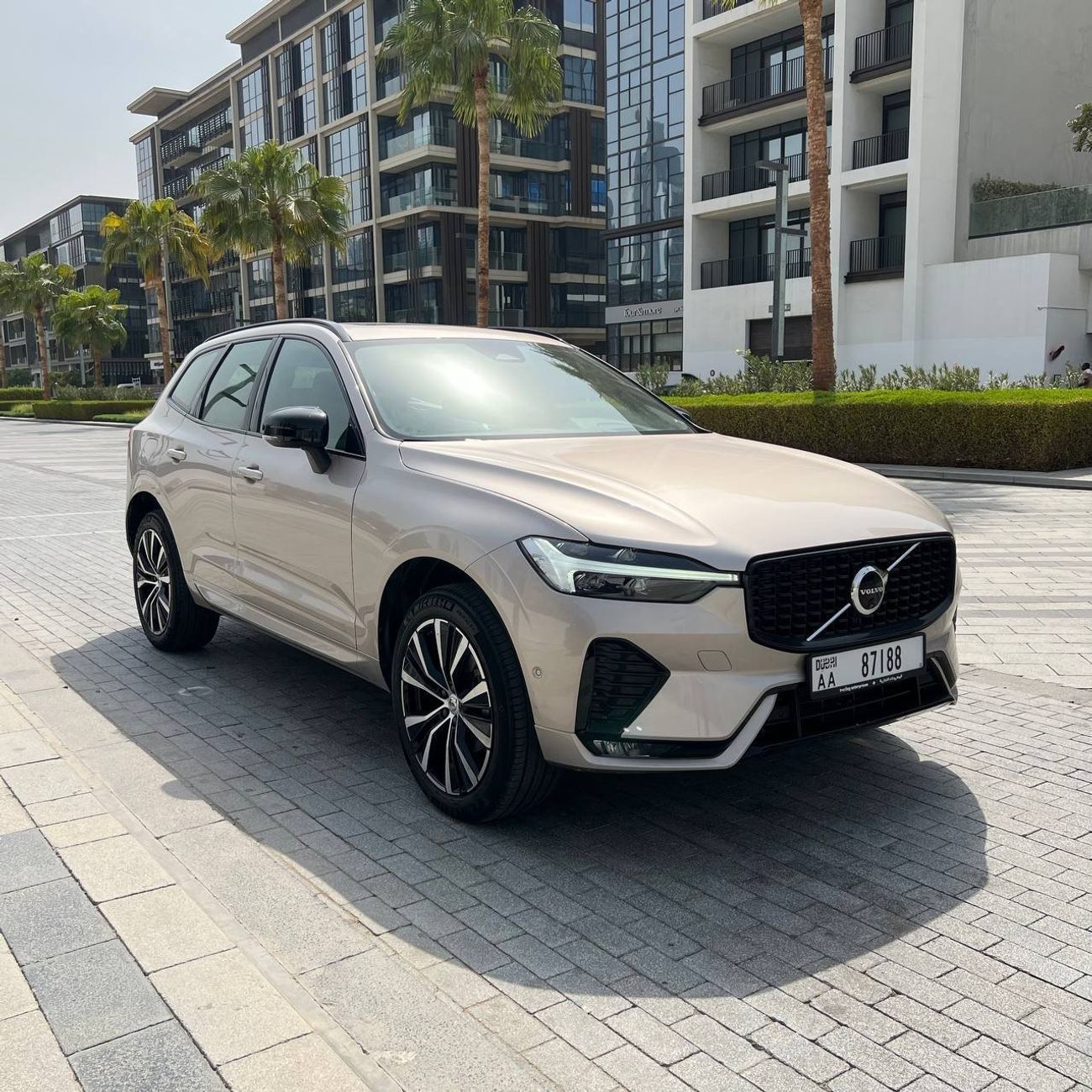 فولفو XC 60 SPECIAL PRICE