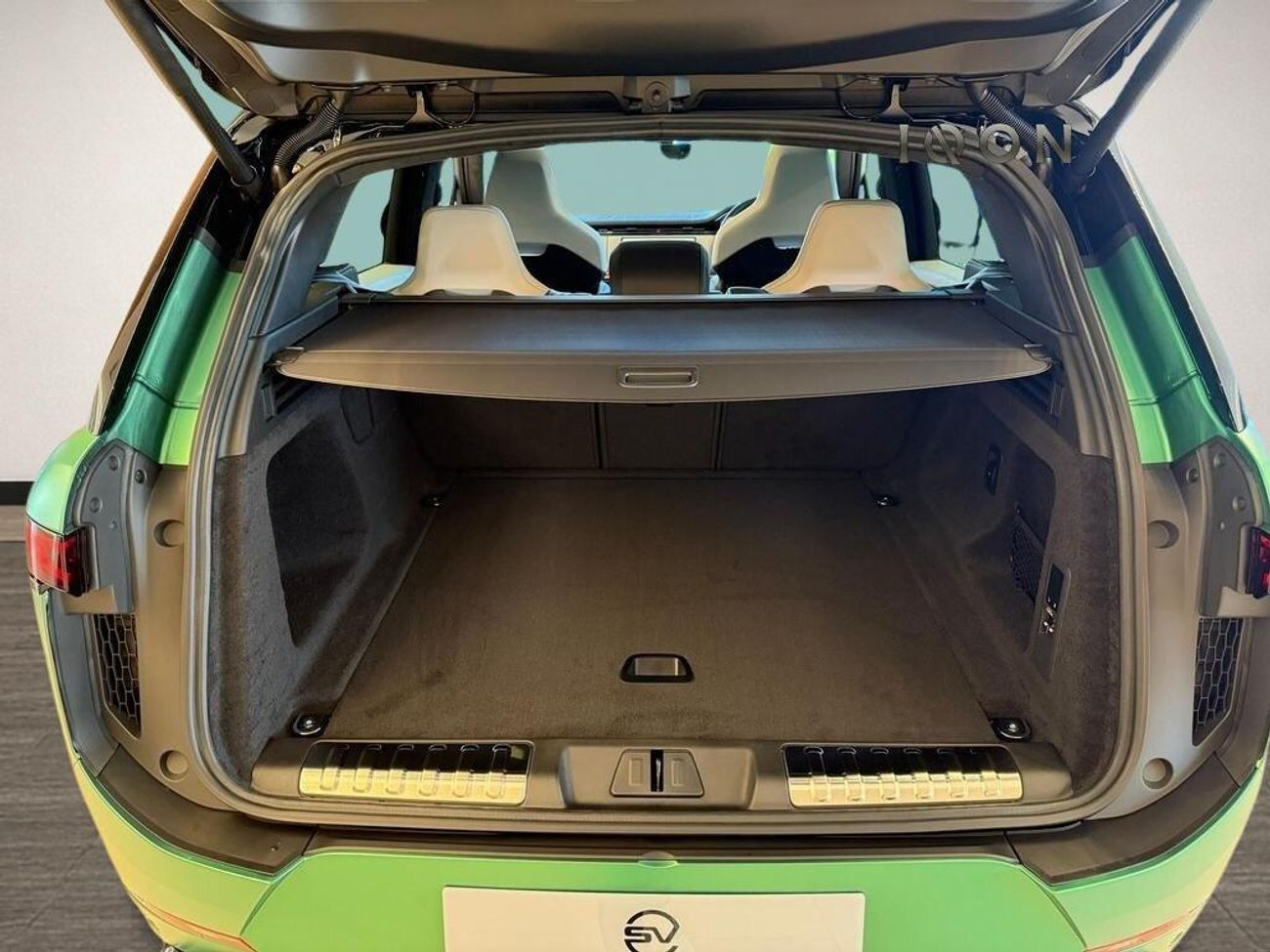 Land Rover Range Rover Sport 4.4P V8 MHEV SV Auto 4WD Euro 6 (s/s) 5dr (EXPORT ONLY) RIGHT HAND DRIVE