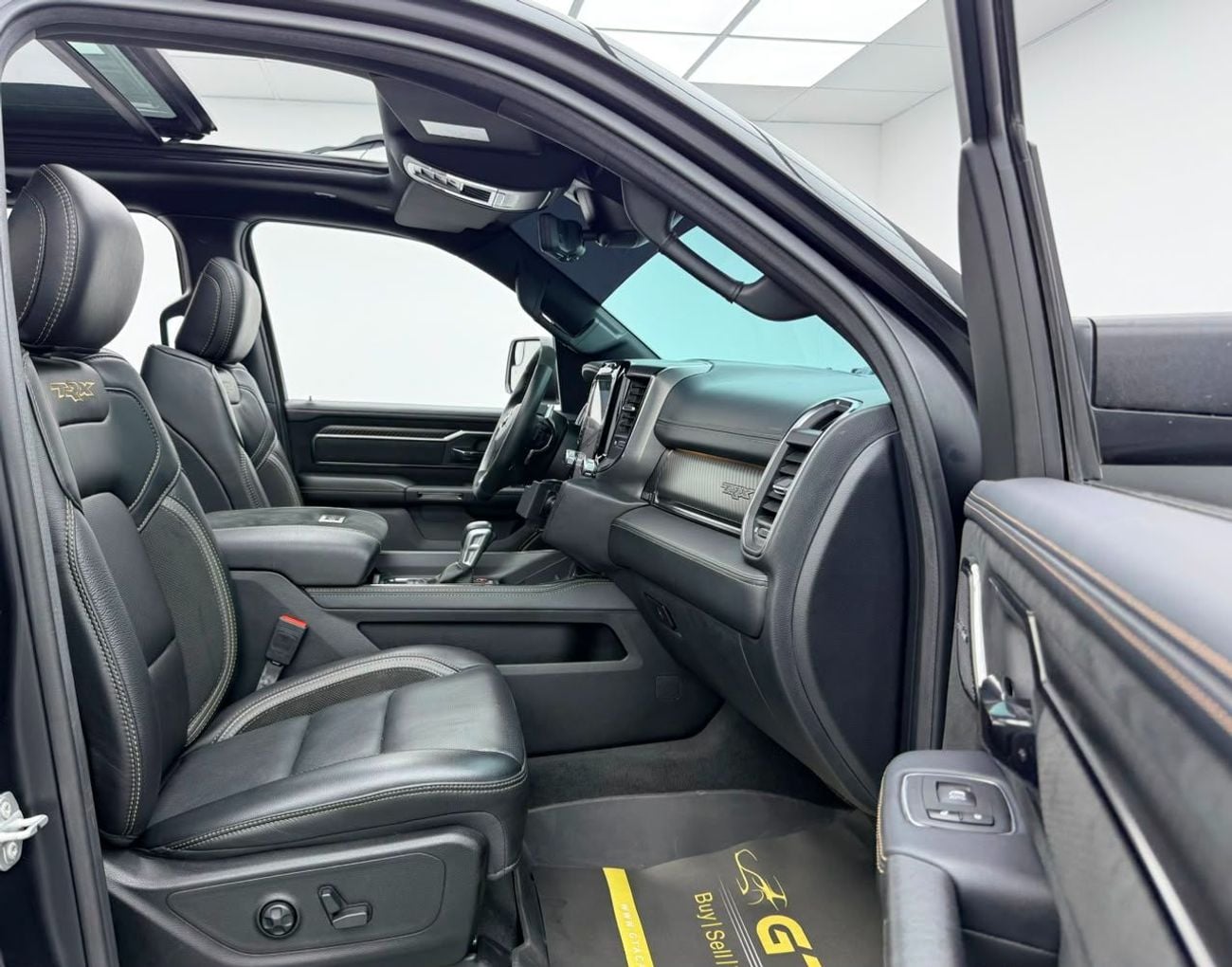 RAM 1500 TRX 2024 RAM 1500 TRX Final Edition, 2029 RAM Warranty + Service Pack, Full RAM Service History, GCC