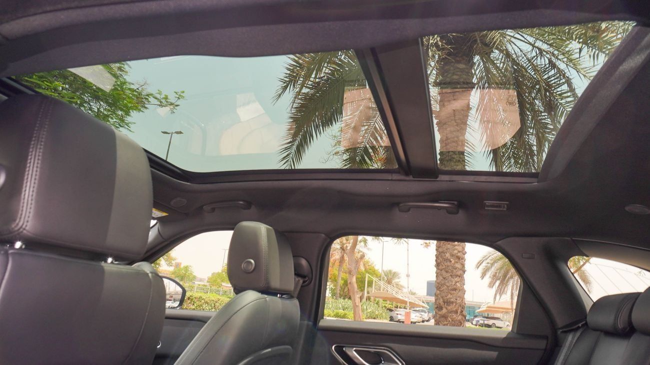 Land Rover Range Rover Velar SE P250 DYNAMIC 2025!! FIVE YEARS WARRANTY!! THREE YEARS SERVICE CONTRACT