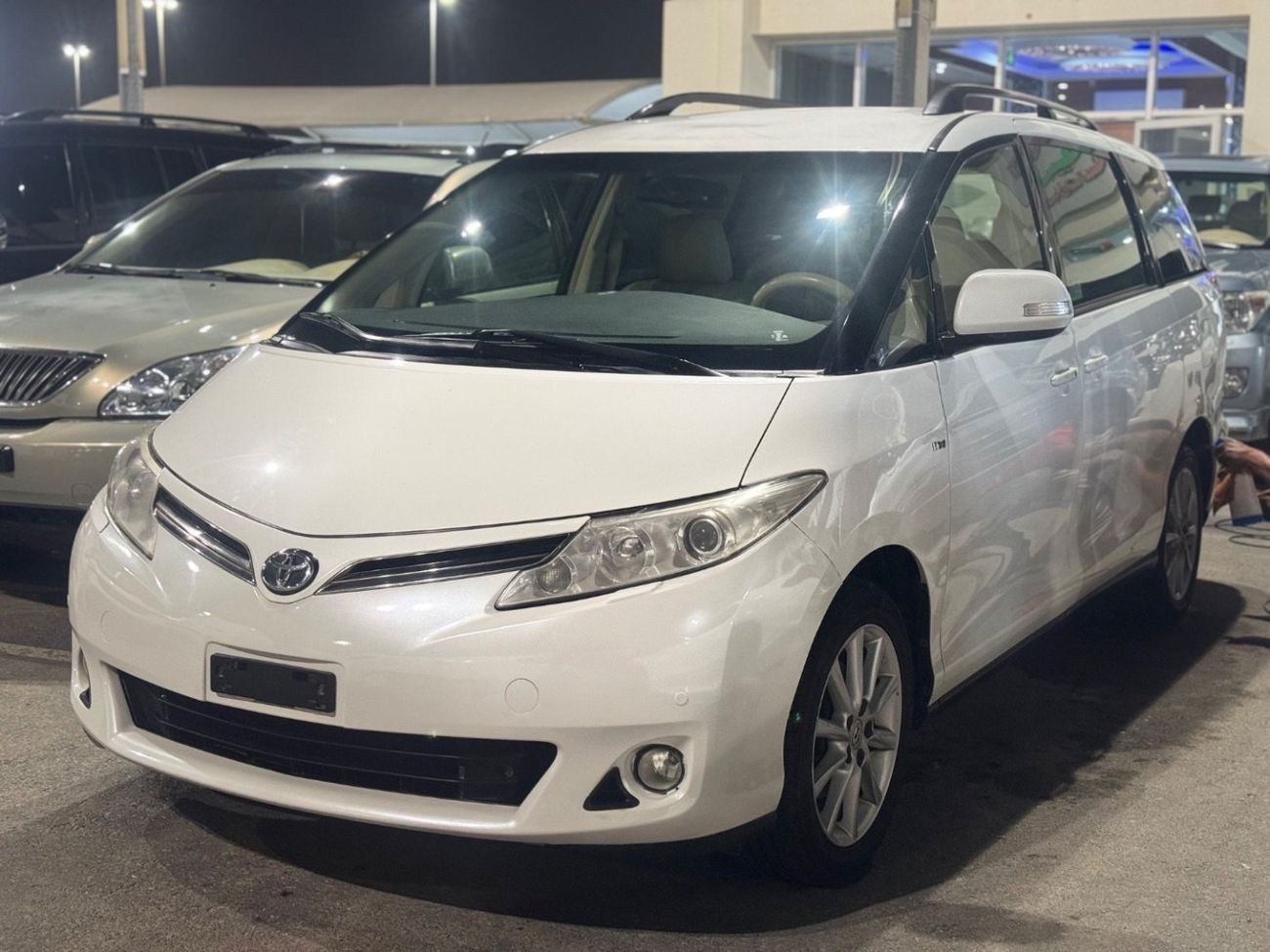 Toyota Previa SE 2.4L