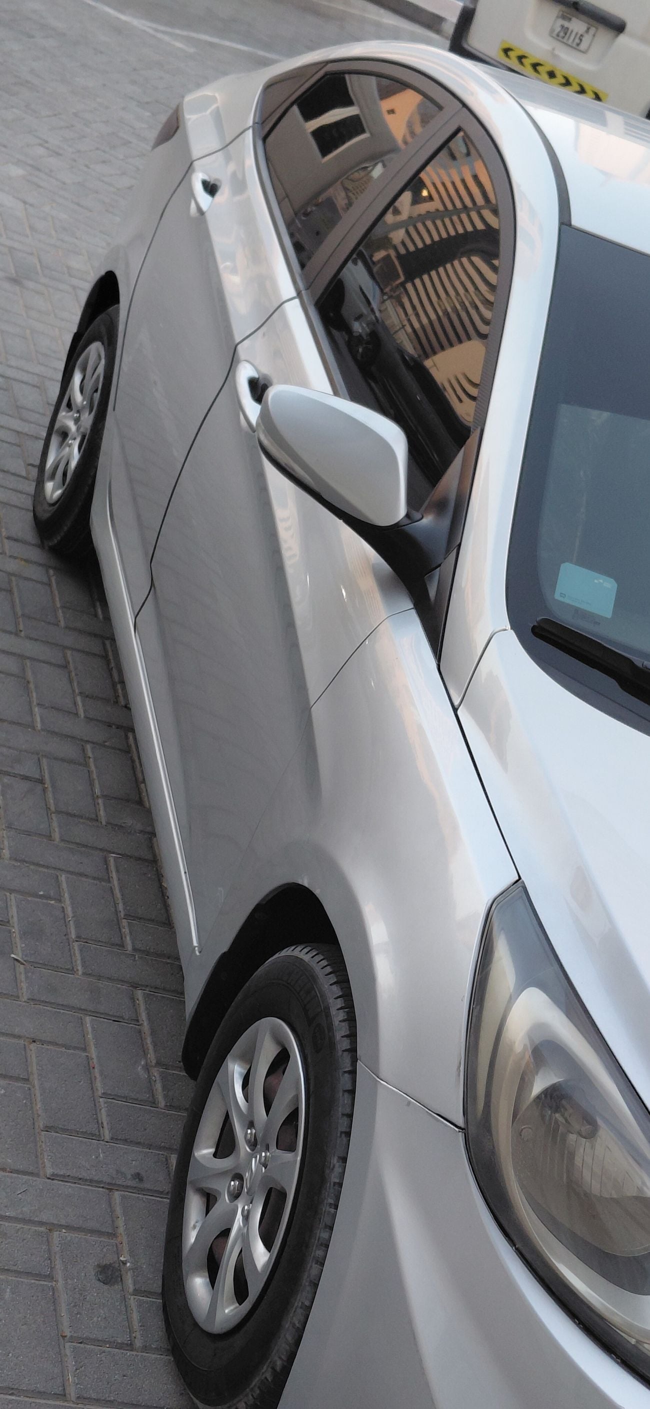 Hyundai Accent 1.6  4 cyl. Korya ,5 seats 4 door