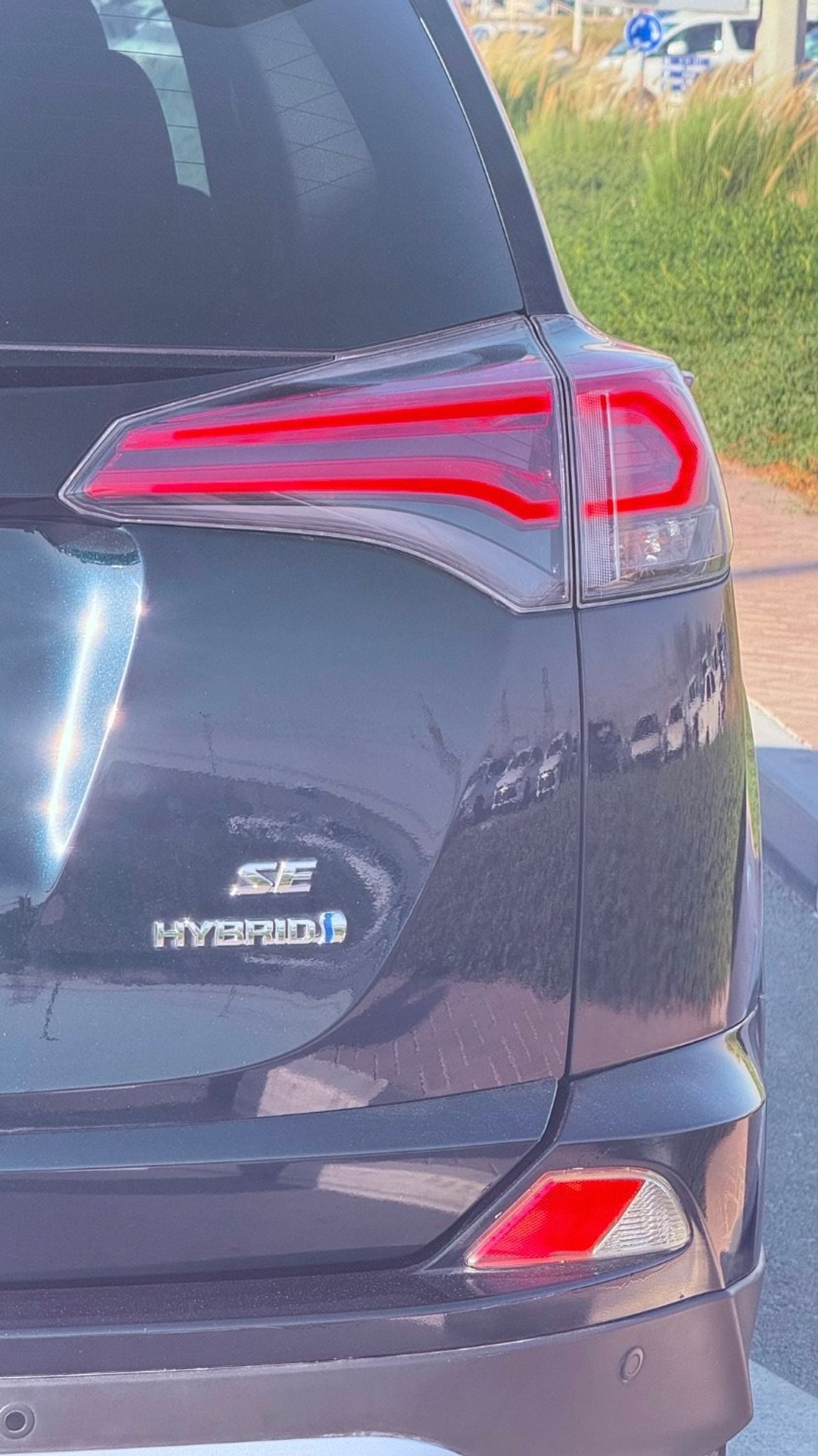 Toyota RAV4 RAV4 SE Hybrid Full option