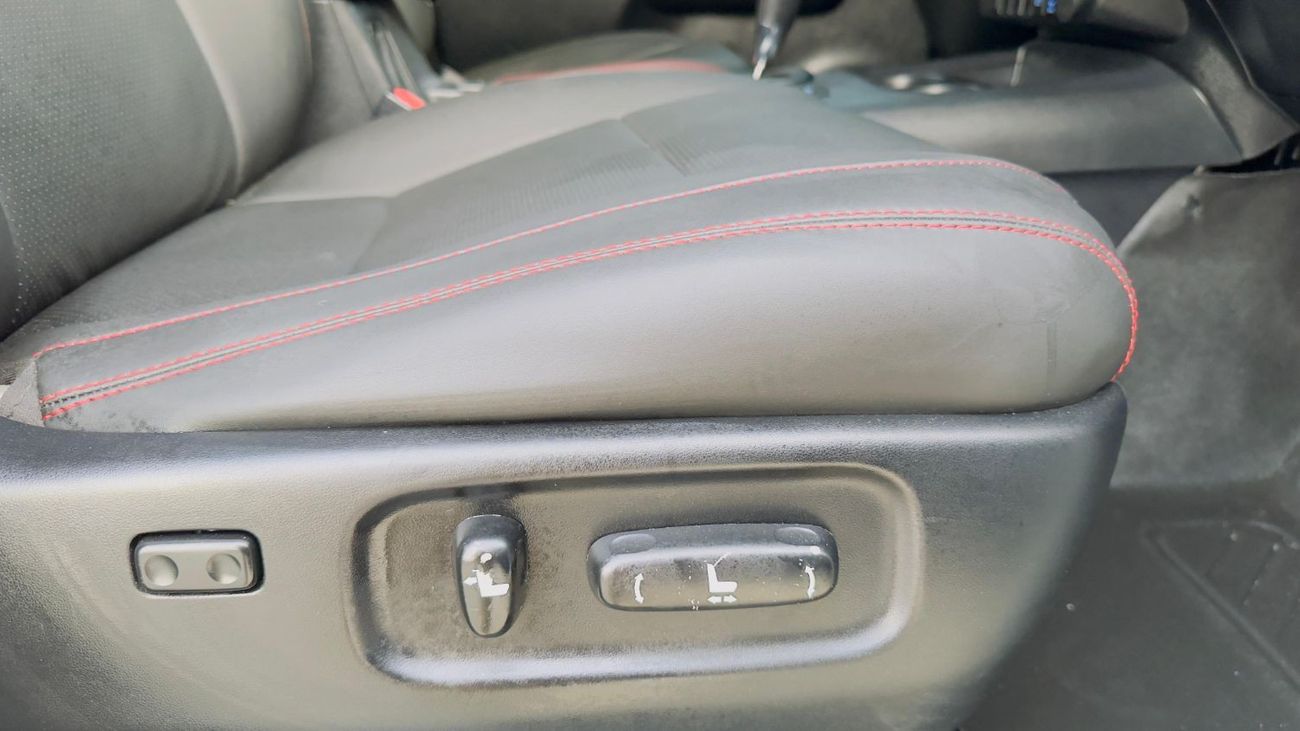 تويوتا هيلوكس -