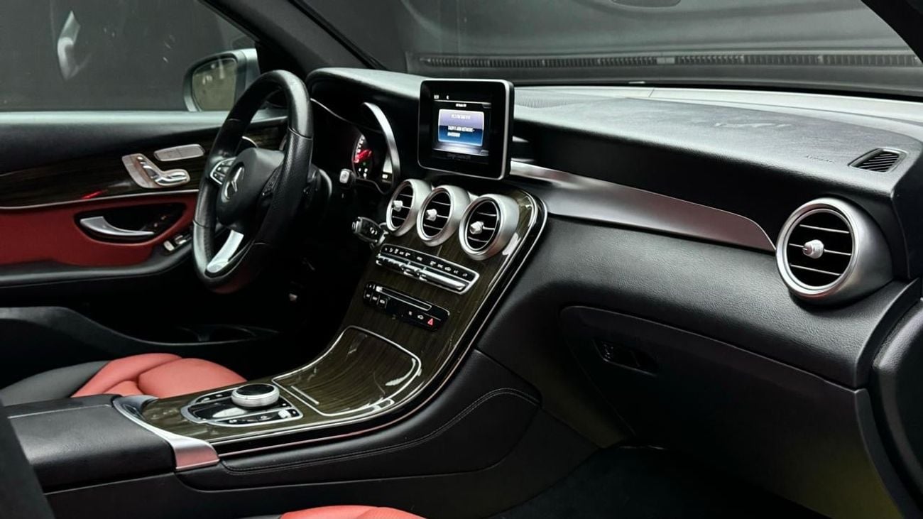 Mercedes-Benz GLC 300