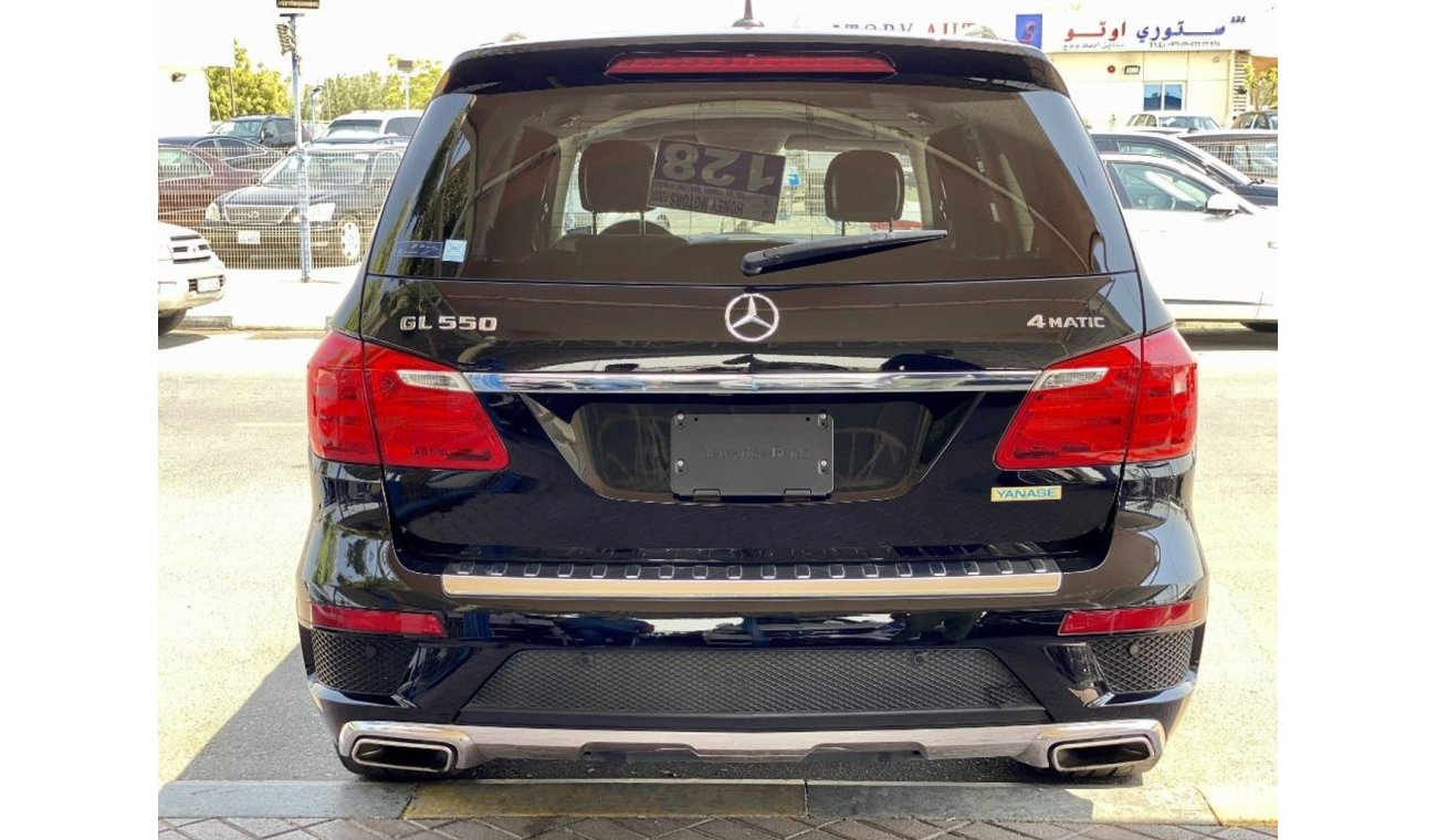 مرسيدس بنز GL 550 AMG Package Fully Loaded