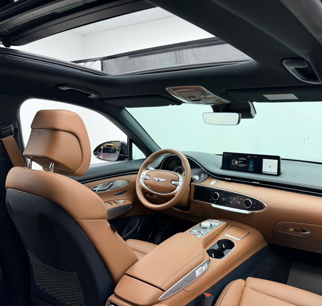Genesis GV70 PREMIUM 2024 Genesis GV70 Premium, 2030 Genesis Warranty + Service Pack, Full Genesis Service History, GCC