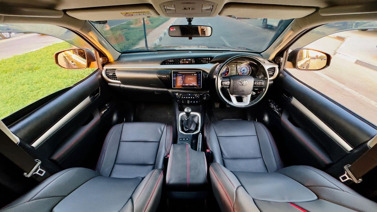 Toyota Hilux OFF ROAD MODIFIED | RHD | AWINING CAMPING TENT | 2018 | 2.8L DIESEL ENGINE | POWER SEAT | MANUAL TRA