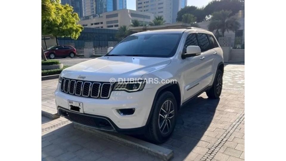 Used Jeep Grand Cherokee 2018 for sale in Dubai 789522