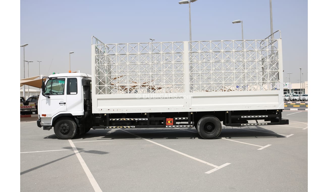 Nissan United Diesel MK210 7 TON TRUCK
