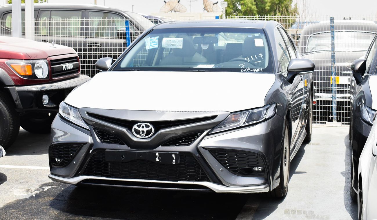 Toyota Camry SE 2.5L