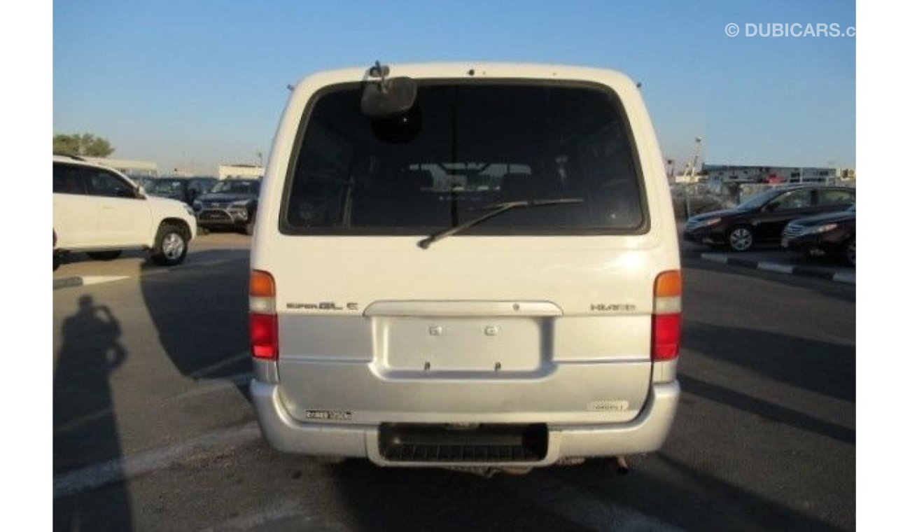 تويوتا هاياس Toyota Hiace Van Right Hand Drive (stock PM 820)