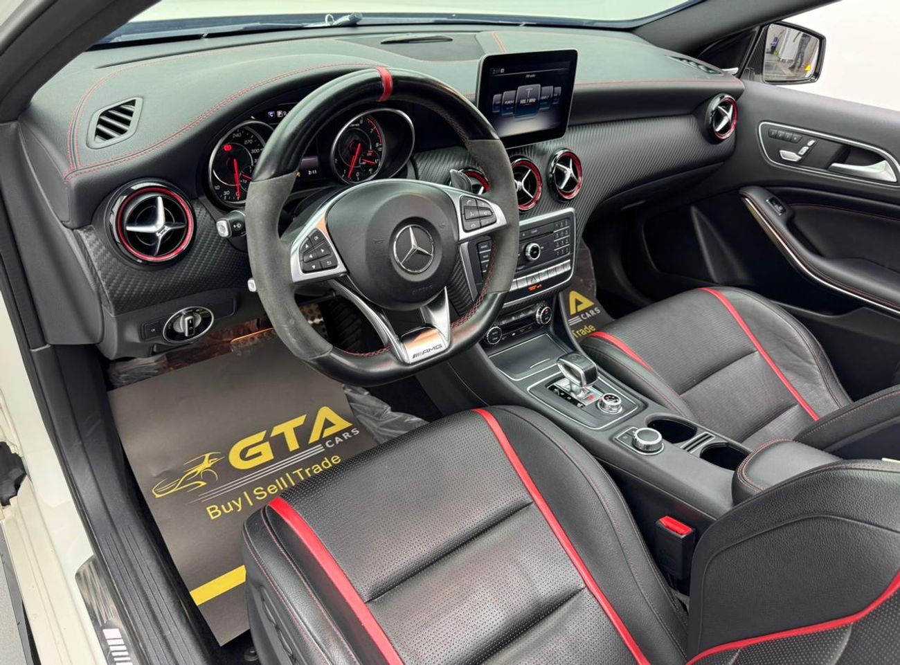 Mercedes-Benz A 45 AMG 2018 Mercedes-Benz A45 AMG 4MATIC, Full Service History, 1 Year Warranty, GCC