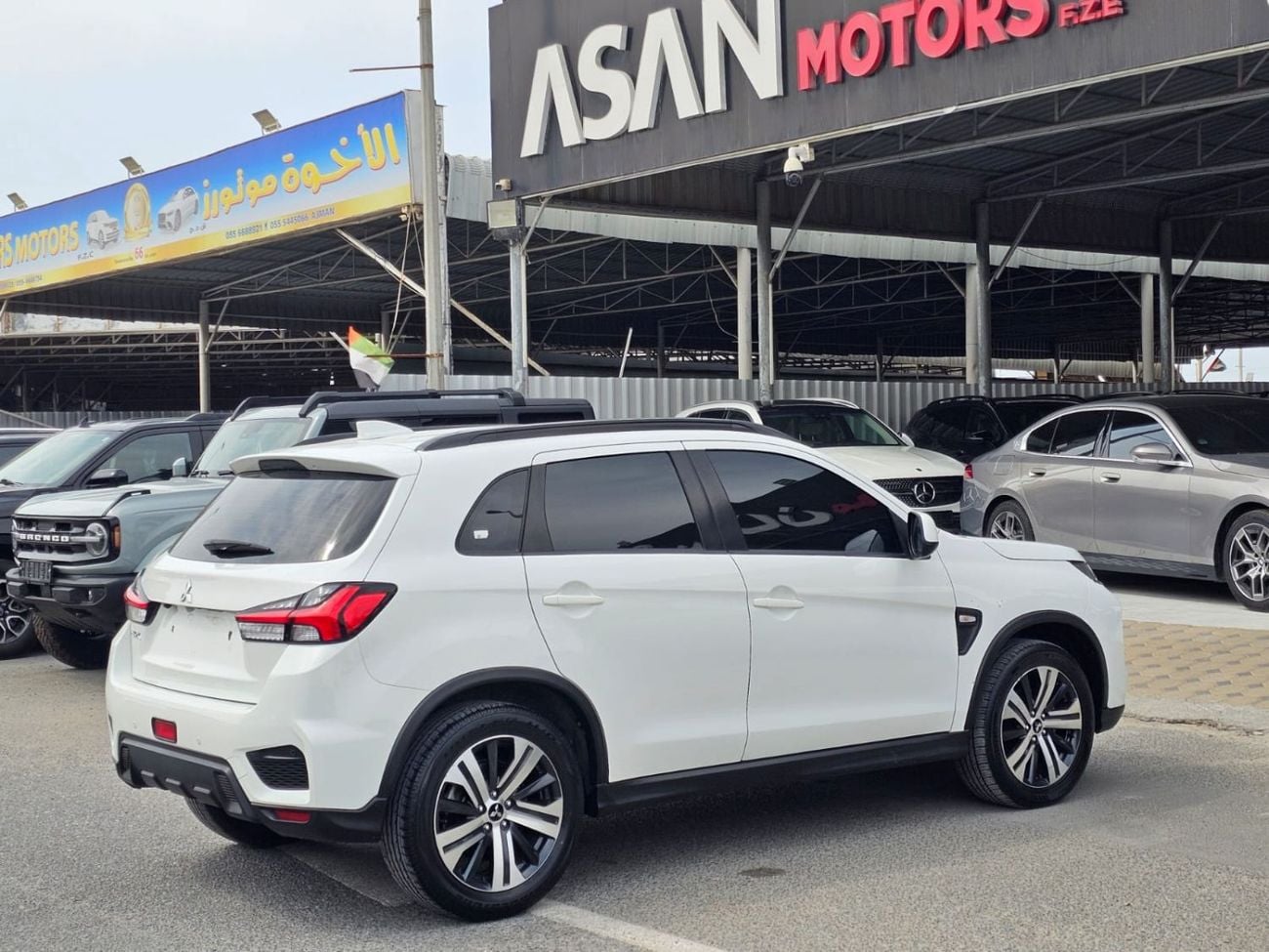 ميتسوبيشي ASX Mid 2.0L FWD