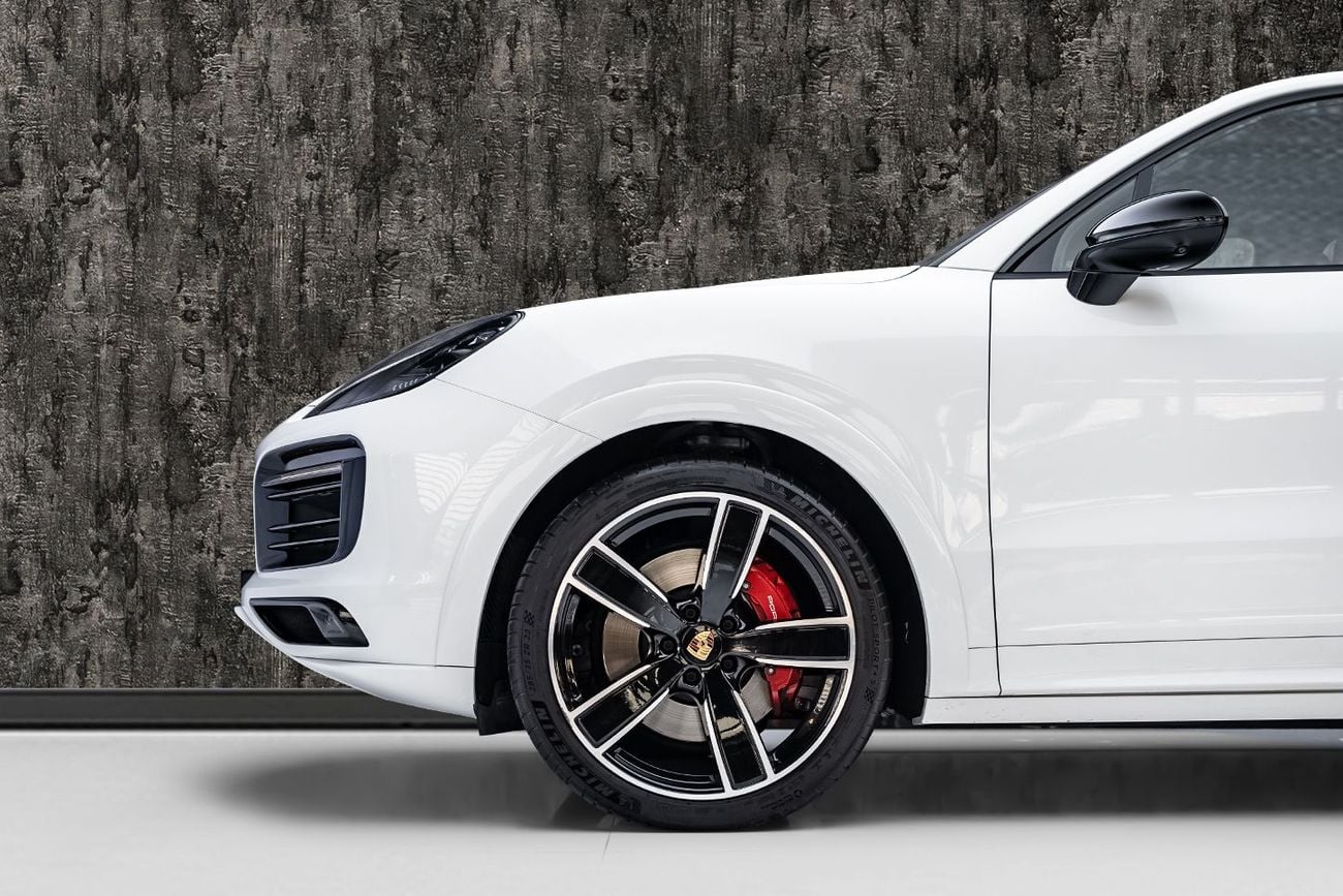 بورش كايان GTS اشترِ الآن، وادفع لاحقًا | معيار بلاك لاين | ضمان بورشه حتى مايو 2027، سجل صيانة كامل، مجلس التعاون 
