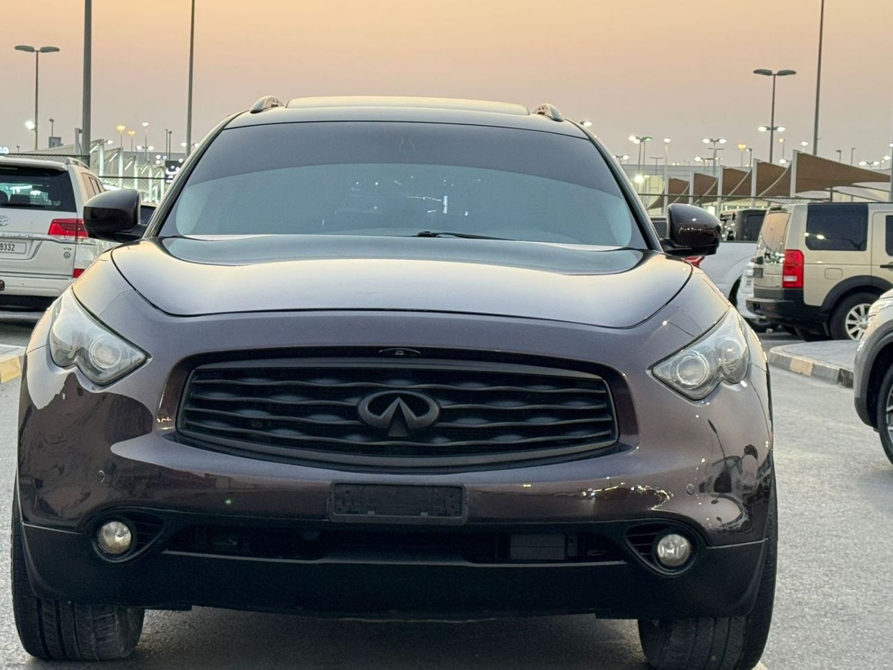 Infiniti FX50 In excellent condition and requires no expenses