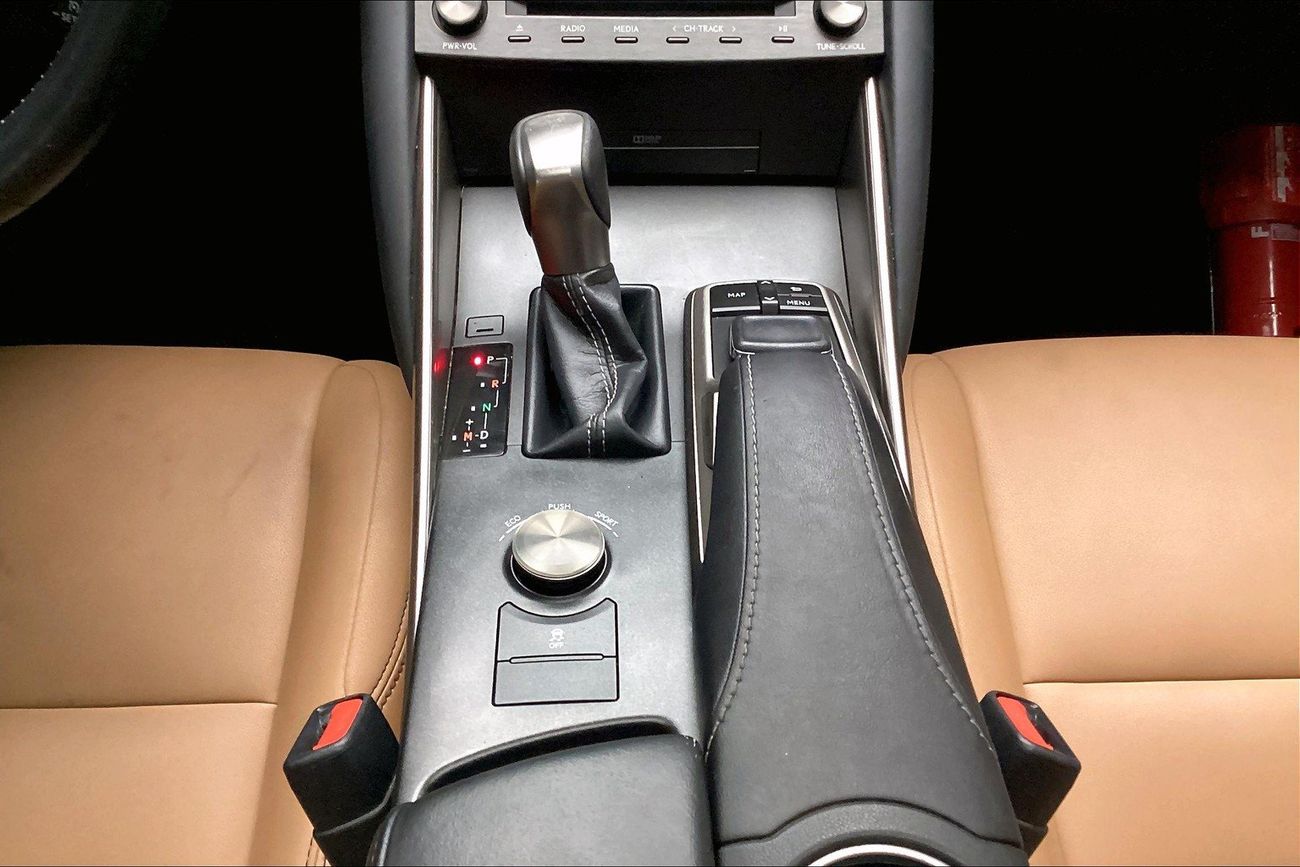 Lexus IS300 Premier | Guaranteed Warranty | 0 Down Payment