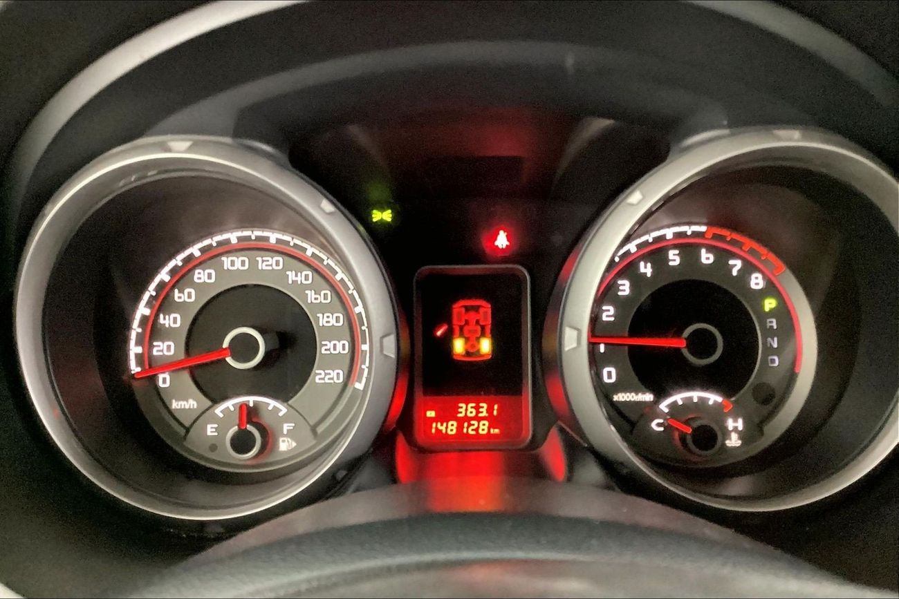 ميتسوبيشي باجيرو GLS Midline | National Day Celebration | شامل الضمان | 0 ﺪﻔﻋﺓ ﺃﻮﻟﻯ