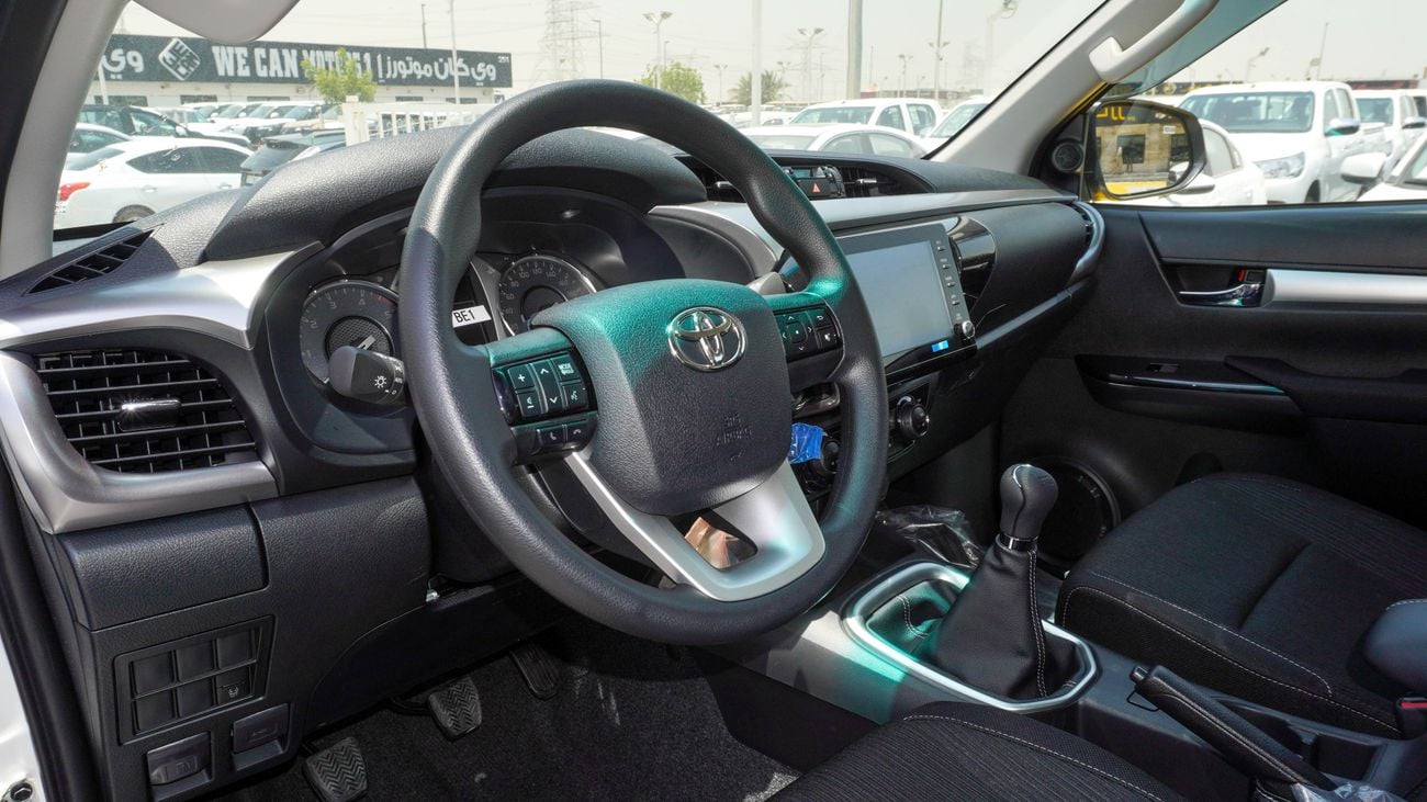 Toyota Hilux 2.4 L d SR5