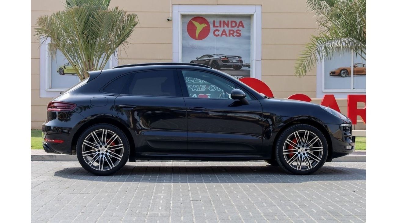 Porsche Macan Porsche Macan GTS 2017 European Spec under Warranty with Flexible Down-Payment/ Flood Free.
