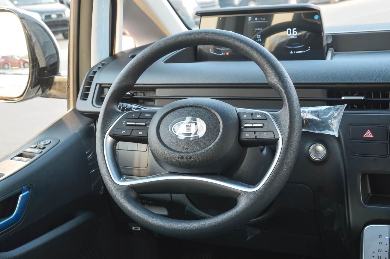 هيونداي ستاريا HYUNDAI STARIA 3.5L FWD PETROL MINIVAN 2025