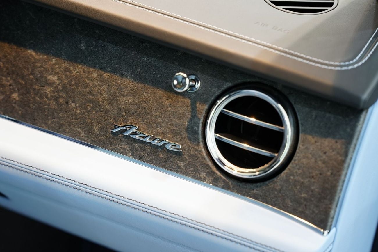 Bentley Bentayga Azure Bang N Olufsen, Panoramic Roof, Dealer Warranty!!
