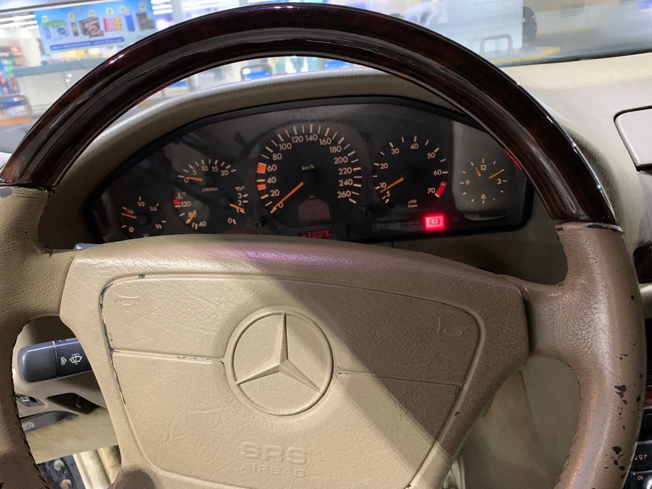 مرسيدس بنز S 320 STANDARD