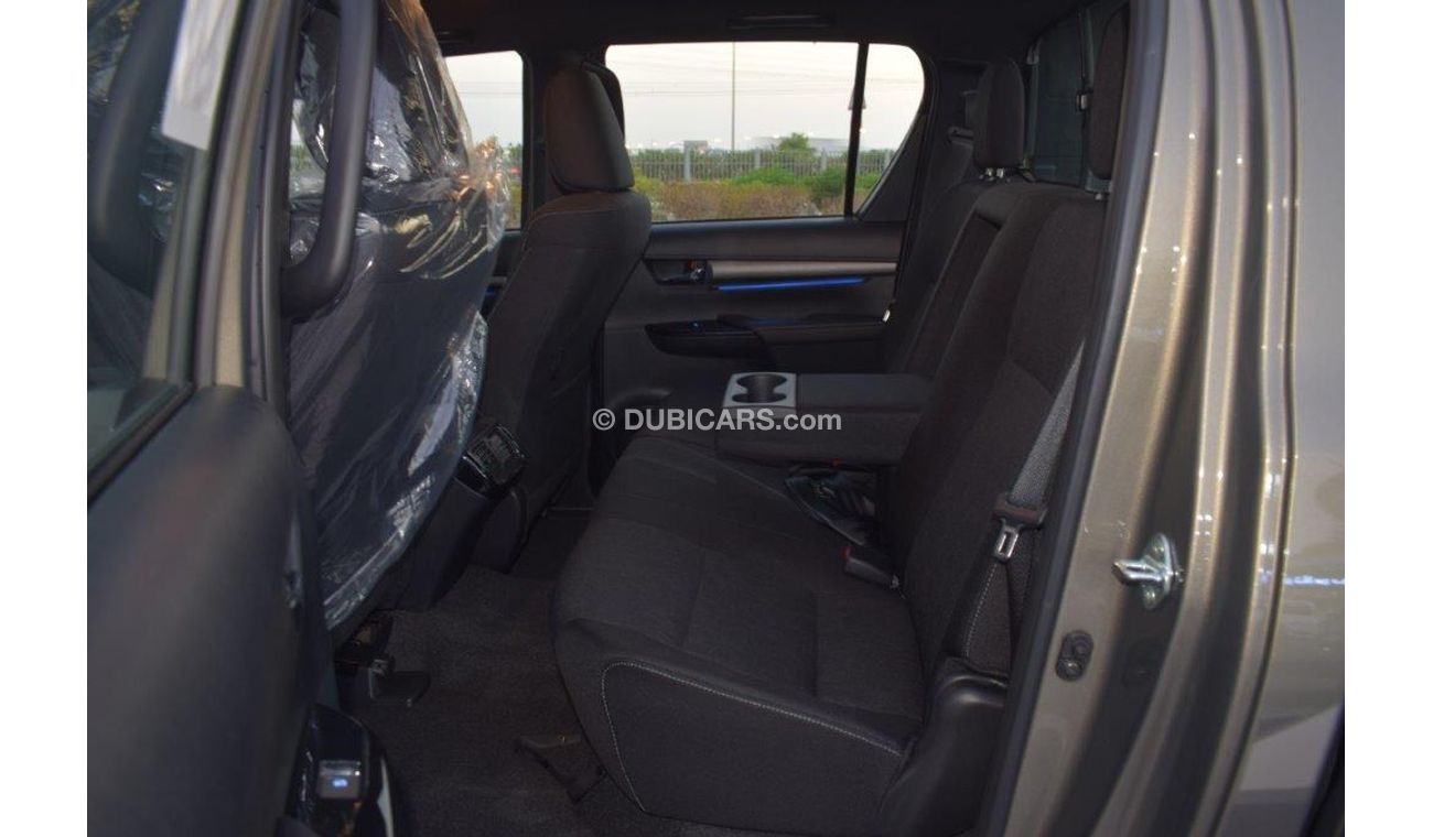 تويوتا هيلوكس DOUBLE CAB ADVENTURE 2.8L DIESEL 4WD MANUAL TRANSMISSION