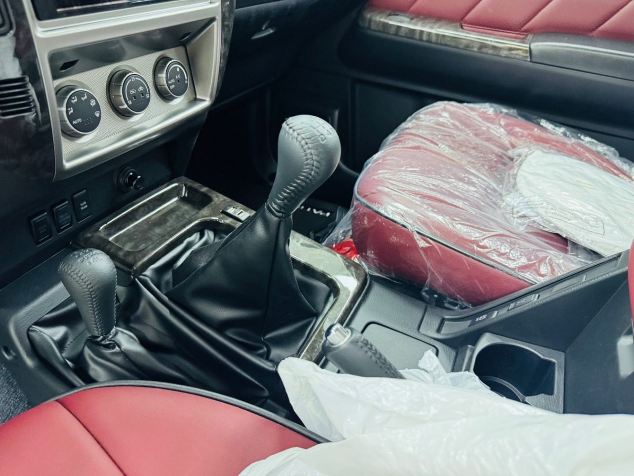 Nissan Patrol Super Safari Brand new .. Manuel .. V6 .. Super Safari