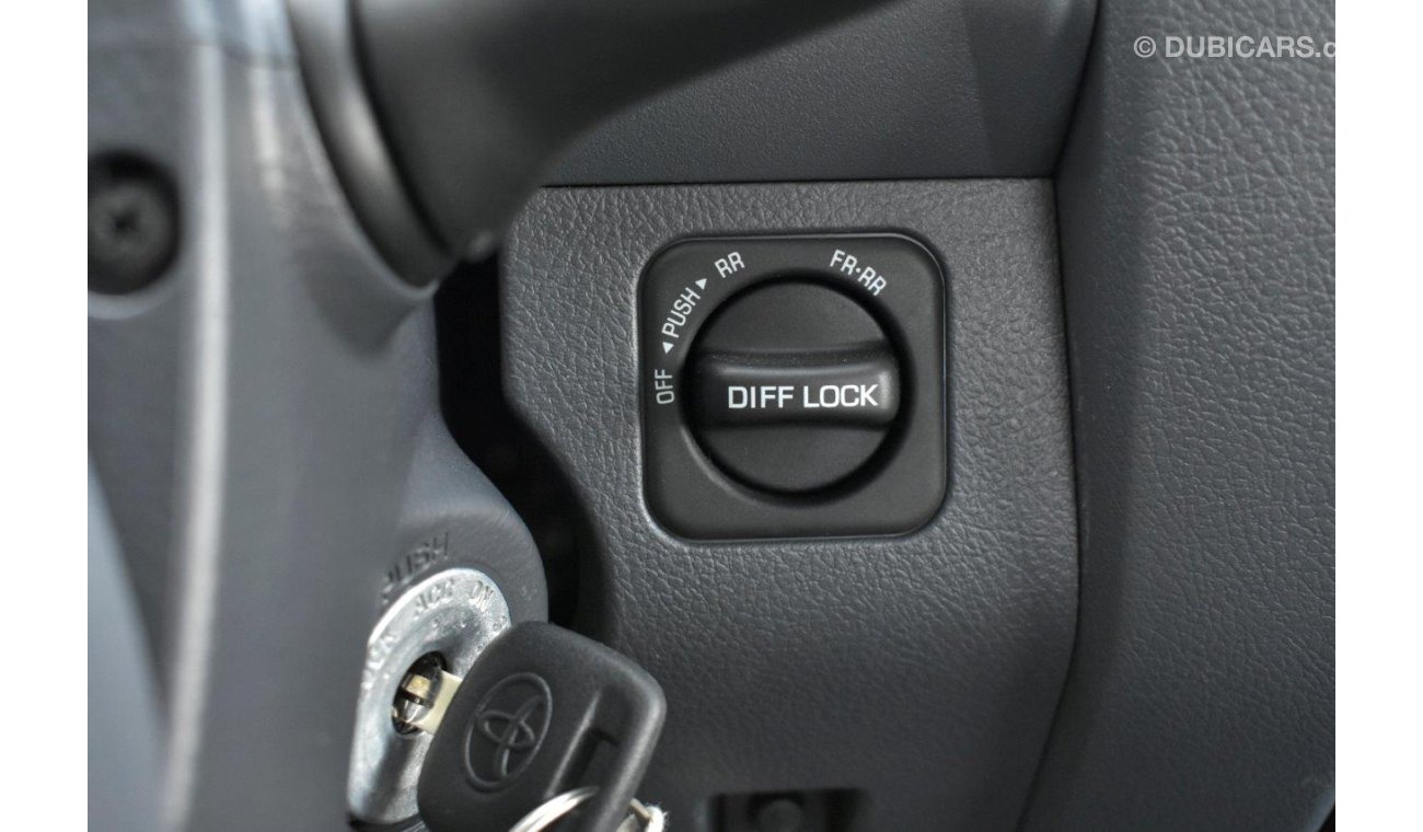 تويوتا لاند كروزر بيك آب SINGLE CAB  LX V6 4.0L PETROL 4WD WITH DIFF.LOCK