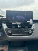 تويوتا كورولا 1.8 L hybrid  2024  Sunroof  Cross control  Audio control  China spec