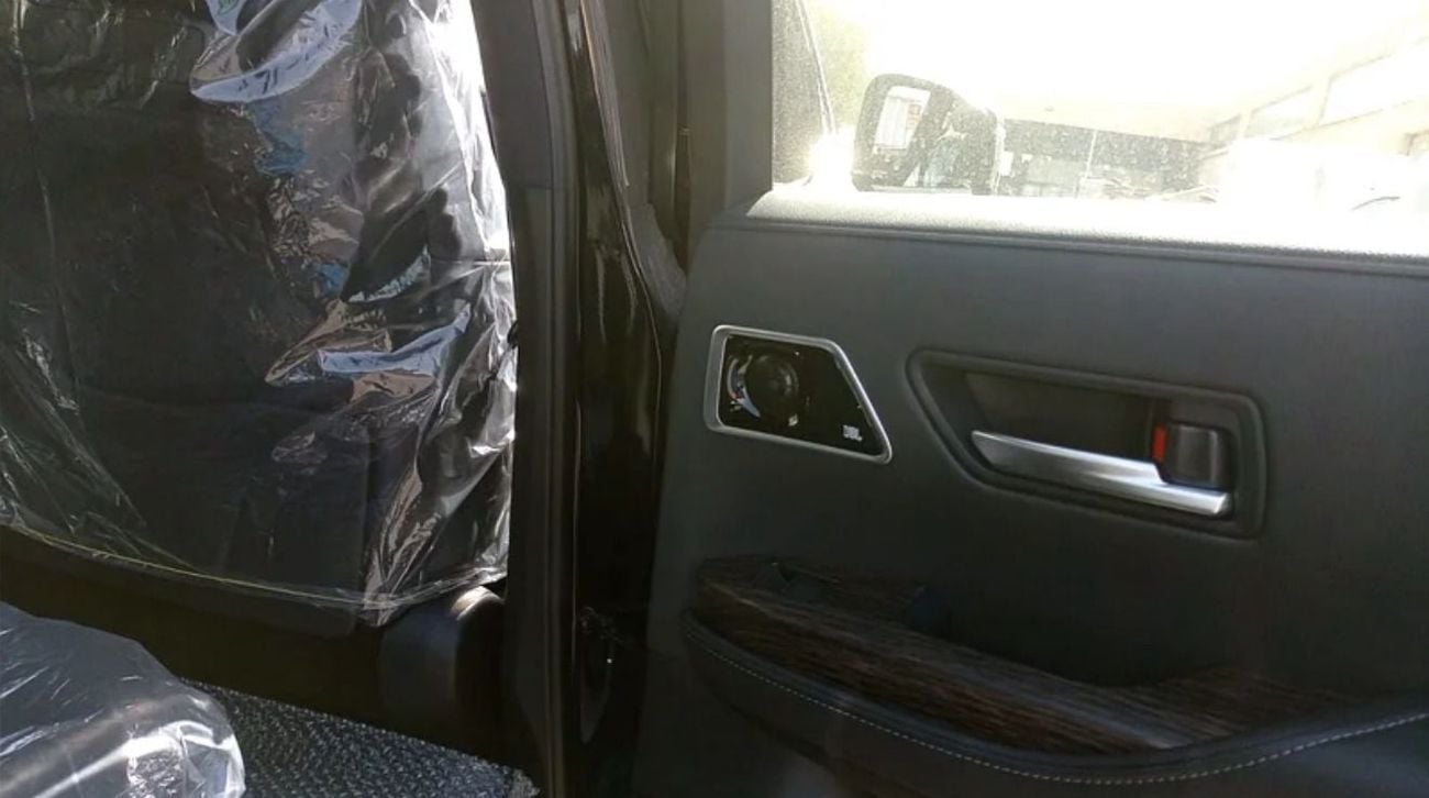 Toyota Land Cruiser Toyota Land Cruiser 300 VXR 3.3L Diesel