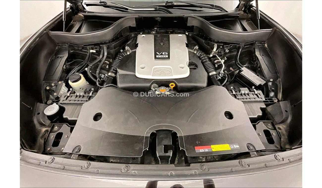 Infiniti QX70 Sport Luxury