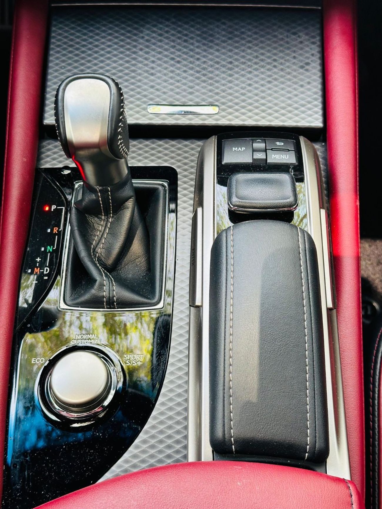 Lexus GS350 AED 1,900 PM |LEXUS | GS-350 | F-SPORT| V6 | 3.5L | 2017 |GCC| 0% DOWNPAYMENT