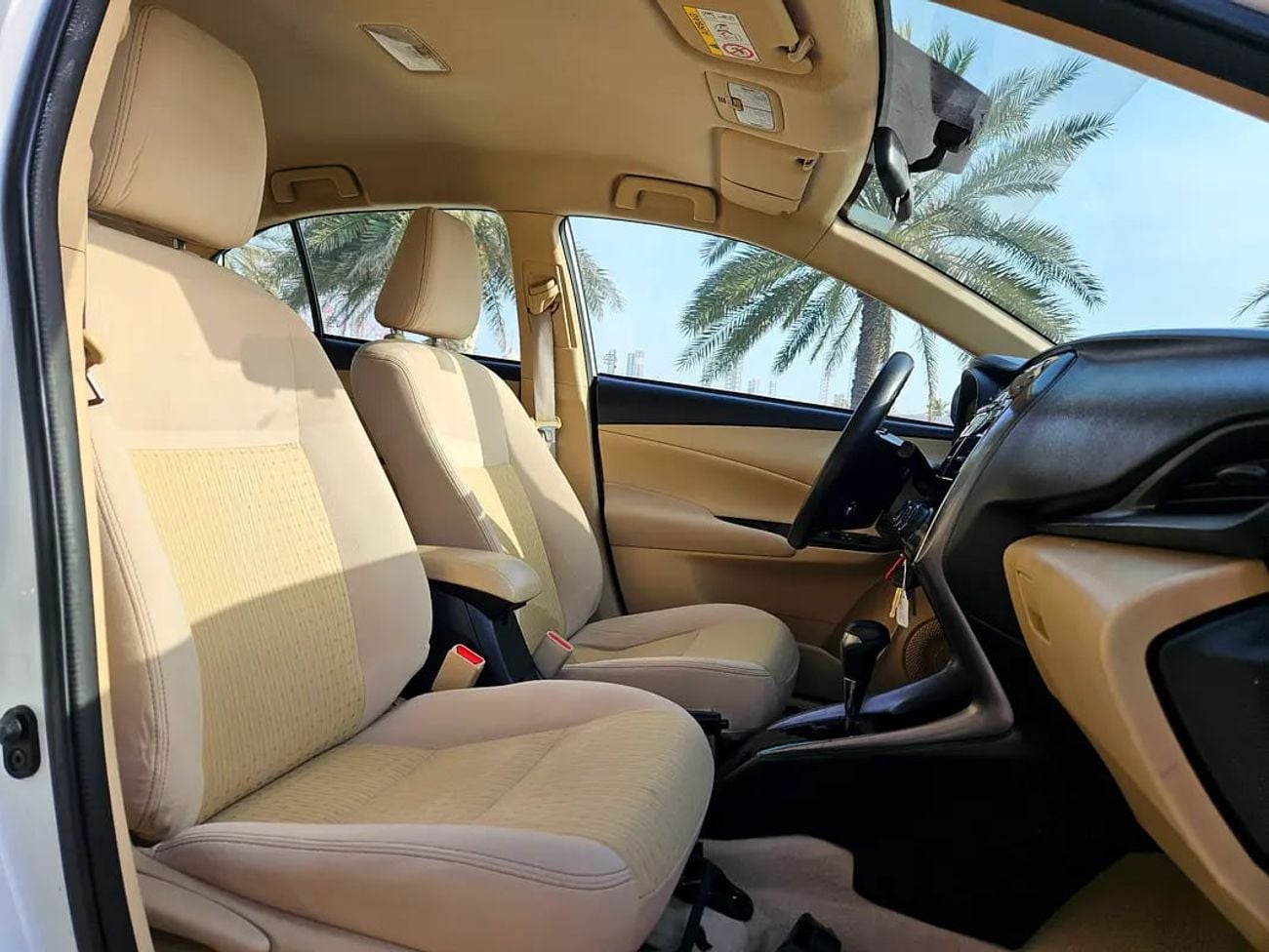تويوتا يارس SE GCC Specs - Premium Condition With Low KM Avalible Also Available On Bank
