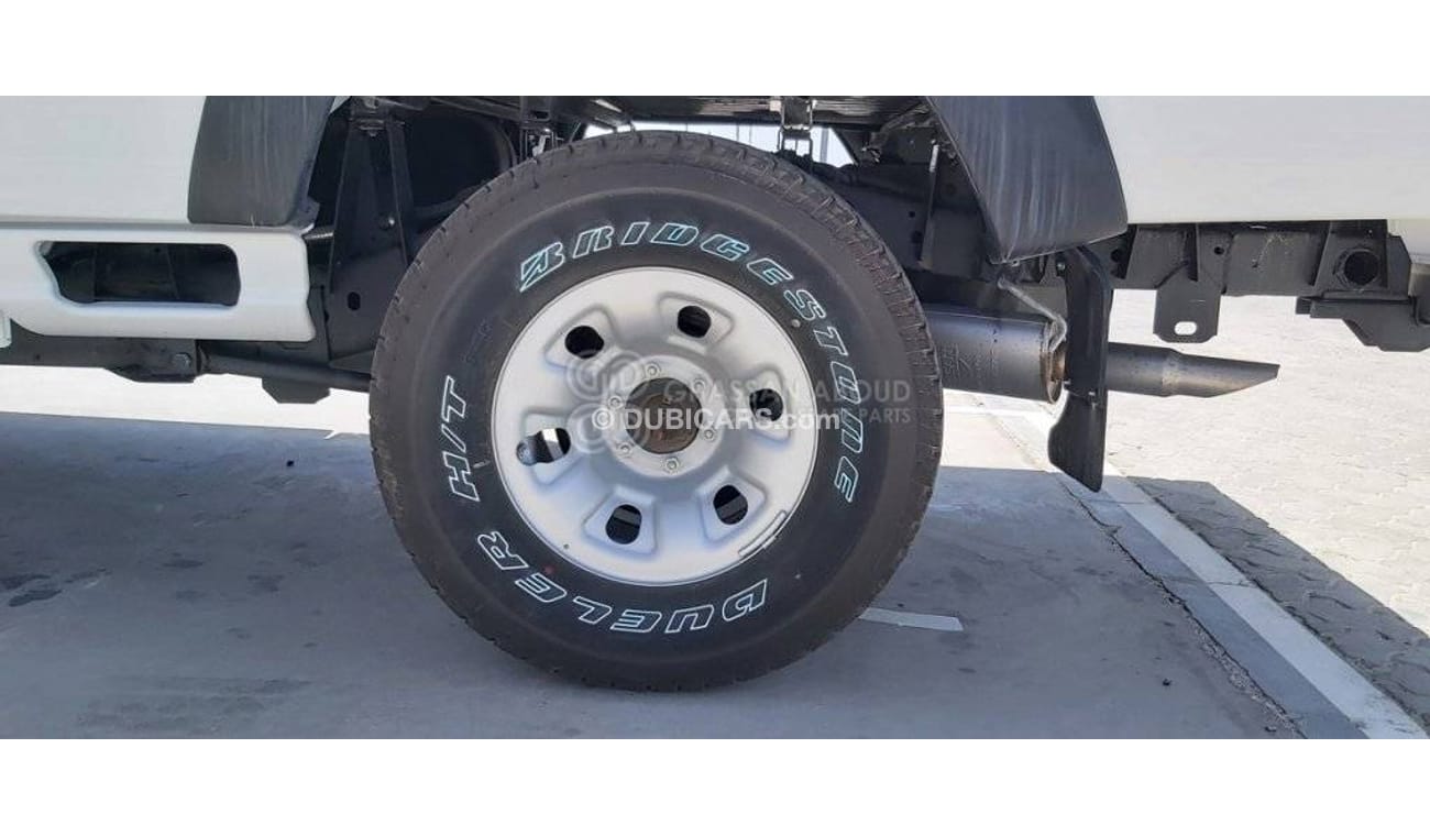 نيسان باترول بيك آب PICK UP STD 4.8L PETROL M/T, MY21 4.8L Petrol