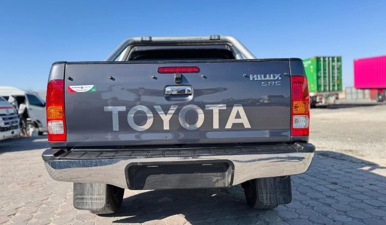 Toyota Hilux DOUBLE CABIN | 3.0L DIESEL ENGINE | 2010 | RHD | MANUAL TRANSMISSION | REAR VIEW CAMERA