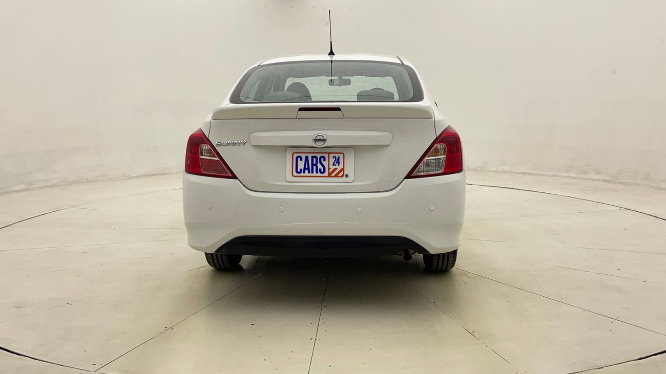 نيسان صني SV 1.5 | بدون دفعة مقدمة | اختبار القيادة في المنزل