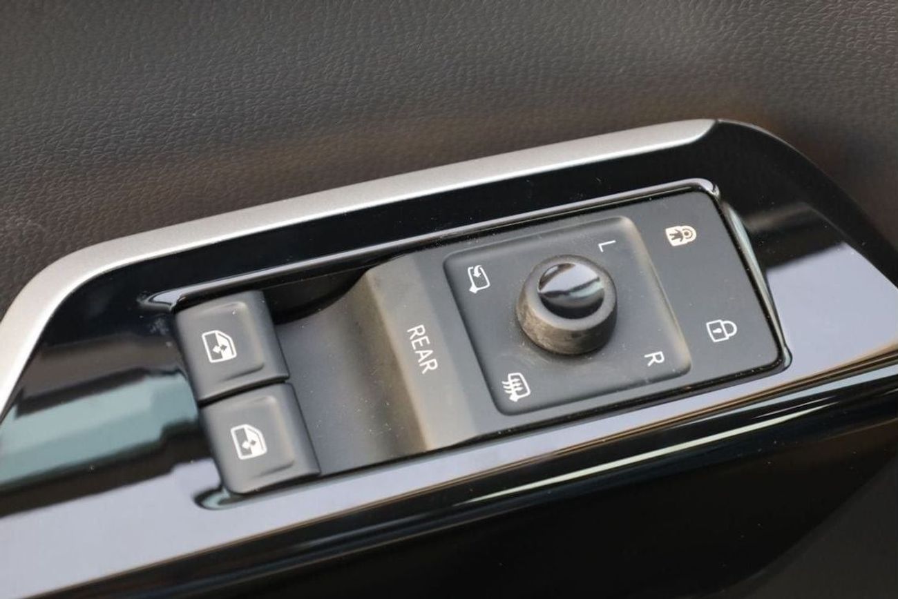 فولكس واجن ID.6 VOLKSWAGEN_ID,6_CROZZ_PRO_2024_FULL_OPTIONS_7SEATS