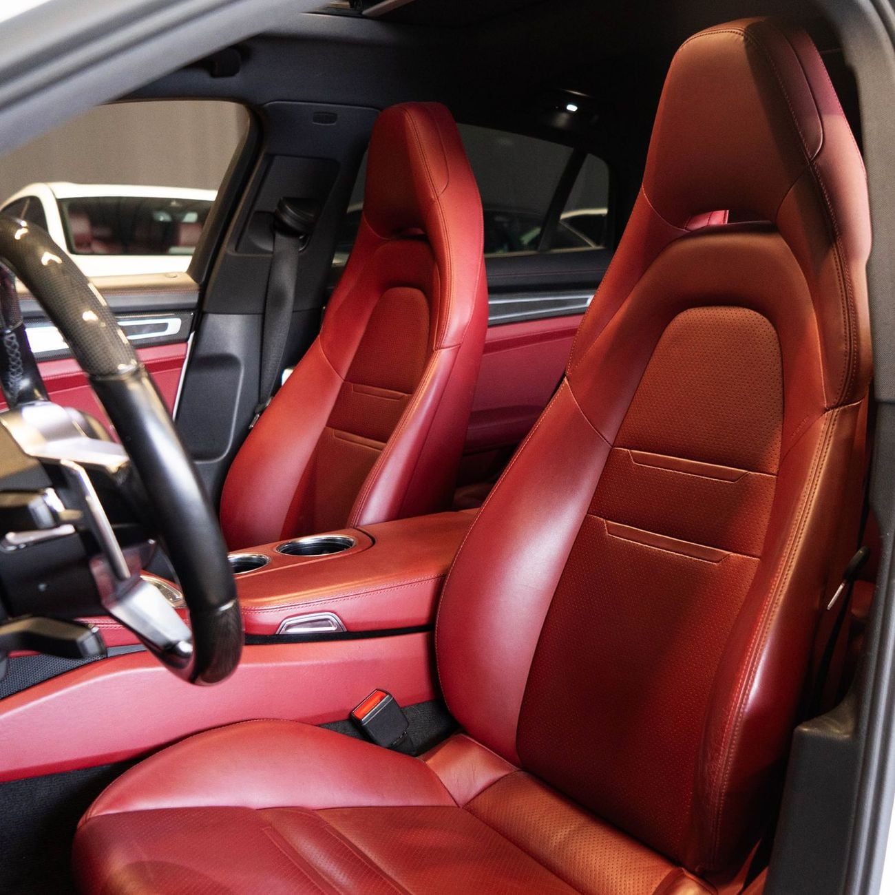 Porsche Panamera Std 3.0L (325 HP) 3,498 P.M • 0% Downpayment • Porsche Panamera • 1 Year Warranty