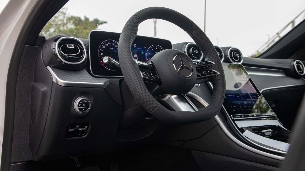 مرسيدس بنز C 200 2025/ C200L. For Local Registration +10%